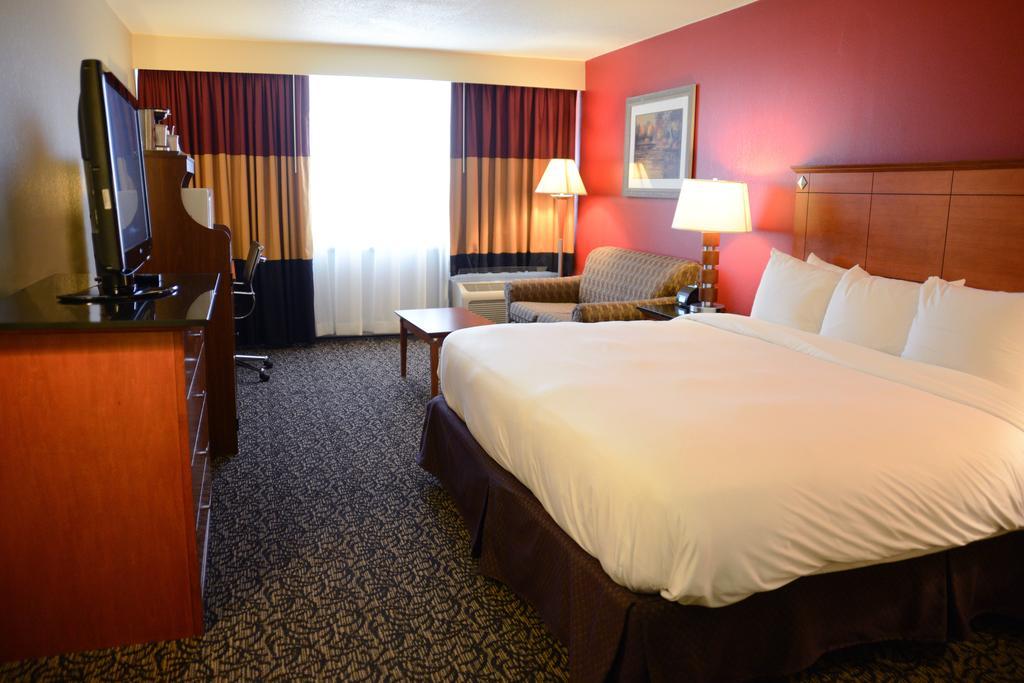 Charleston Airport Hotel North Charleston Room photo